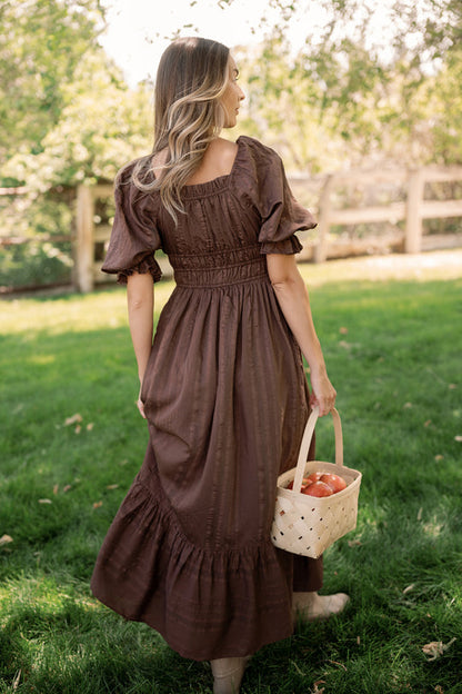 Maleah Dress in Warm Cocoa