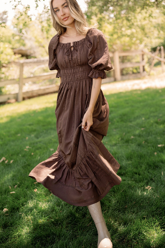 Maleah Dress in Warm Cocoa