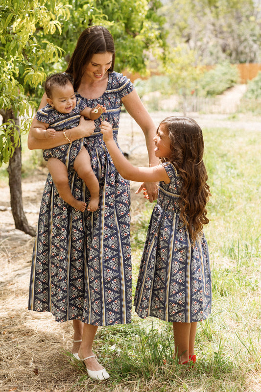 Marlow Cap Sleeve Dress in Navy Fleur